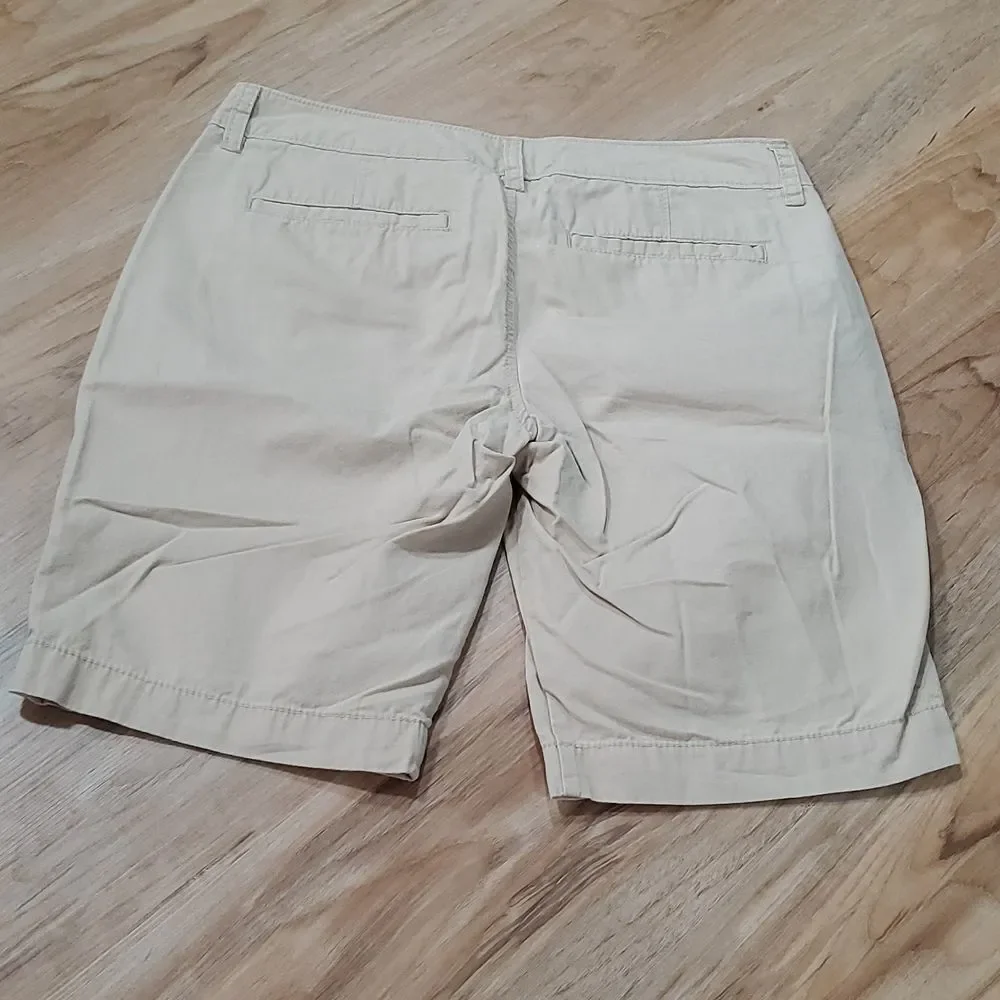 Old Navy waist 16